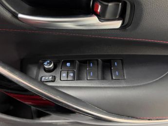 Toyota Corolla 2.0 VVT-h Excel CVT Euro 6 (s/s) 5dr