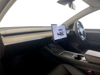 Tesla Model Y SUV 5dr Electric Auto RWD (346 ps)