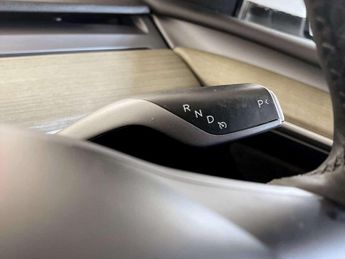 Tesla Model Y SUV 5dr Electric Auto RWD (346 ps)