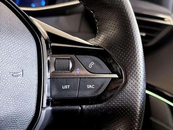 Peugeot E-208 50kWh GT Premium Hatchback 5dr Electric Auto (136 ps)