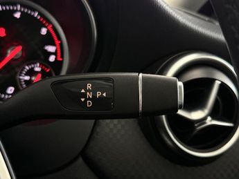 Mercedes-Benz A Class 1.5 A180d Sport (Premium) 7G-DCT Euro 6 (s/s) 5dr