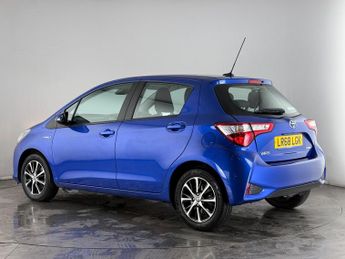 Toyota Yaris 1.5 VVT-h Icon Tech E-CVT Euro 6 (s/s) 5dr