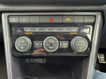 Volkswagen T-Roc 1.5 TSI EVO R-Line DSG Euro 6 (s/s) 5dr