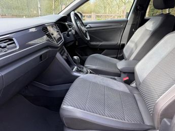 Volkswagen T-Roc 1.5 TSI EVO R-Line DSG Euro 6 (s/s) 5dr