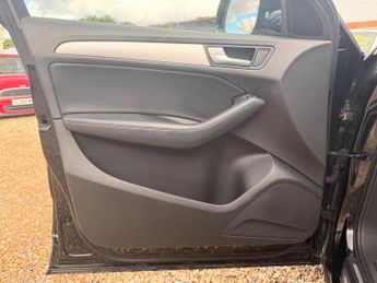 Audi Q5 2.0 TDI S line Plus S Tronic quattro Euro 5 (s/s) 5dr