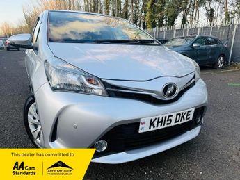 Toyota Yaris (Vitz) 1.33 Dual VVT-i Icon Multidrive S