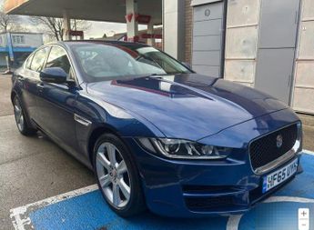 Jaguar XE 2.0d Portfolio Auto Euro 6 (s/s) 4dr