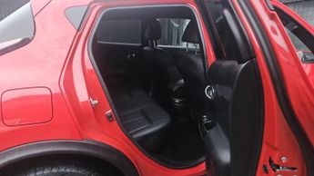 Nissan Juke 1.6 Tekna XTRON Euro 6 5dr