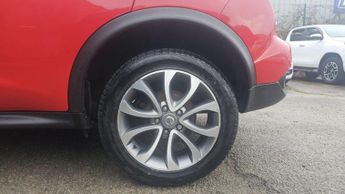 Nissan Juke 1.6 Tekna XTRON Euro 6 5dr