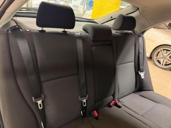 Toyota Avensis 1.8 VVT-i T3-S 5dr
