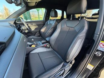 Audi Q3 2.0 TDI 35 S line S Tronic Euro 6 (s/s) 5dr