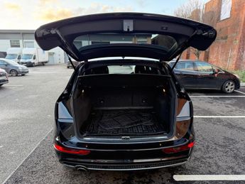 Audi Q5 2.0 TDI S line Plus S Tronic quattro Euro 5 (s/s) 5dr