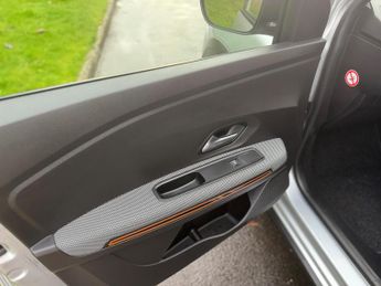 Dacia Sandero Stepway 1.0 TCe Prestige CVT Euro 6 (s/s) 5dr