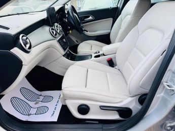 Mercedes-Benz GLA 2.1 GLA200d Sport 7G-DCT Euro 6 (s/s) 5dr