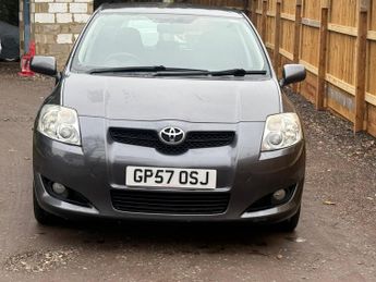 Toyota Auris 1.6 VVT-i TR 5dr