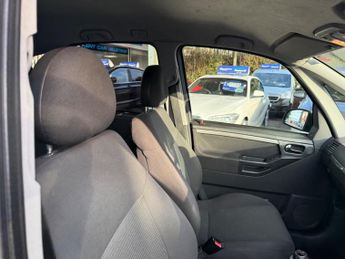 Vauxhall Meriva 1.6i 16v Breeze 5dr