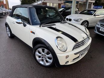 MINI Convertible 1.6 Cooper Euro 3 2dr