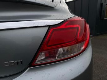 Vauxhall Insignia 2.0 CDTi ecoFLEX SRi Nav Euro 5 5dr