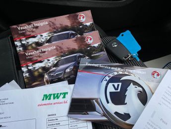 Vauxhall Insignia 2.0 CDTi ecoFLEX SRi Nav Euro 5 5dr