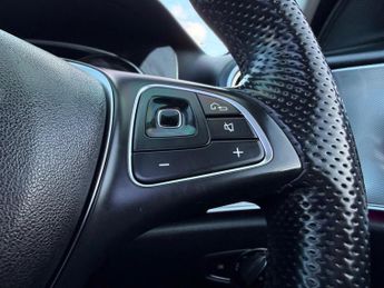 Mercedes-Benz E Class 2.0 E220d SE (Premium) G-Tronic+ 4MATIC Euro 6 (s/s) 4dr