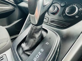 Ford Kuga 2.0 TDCi Zetec Powershift AWD Euro 5 5dr