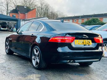Jaguar XE 2.0d Portfolio Auto Euro 6 (s/s) 4dr