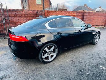 Jaguar XE 2.0d Portfolio Auto Euro 6 (s/s) 4dr