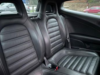 Volkswagen Scirocco 2.0 TDI R-Line DSG Euro 6 (s/s) 3dr