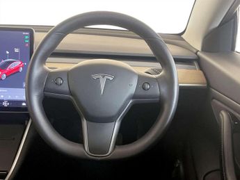 Tesla Model 3 (Dual Motor) Long Range Saloon 4dr Electric Auto 4WDE (346 ps)