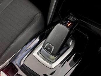 Peugeot 208 1.2 PureTech Allure Hatchback 5dr Petrol EAT Euro 6 (s/s) (100 p