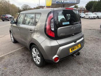 Kia Soul 1.6 CRDi Connect Plus Euro 5 5dr