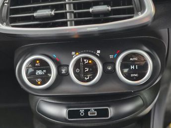 Fiat 500X 1.4 MultiAir Cross DCT Euro 6 (s/s) 5dr