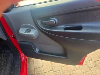 Nissan e-NV200 Acenta Auto 5dr (7 Seat, Rapid)