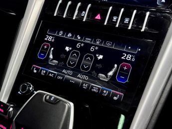 Lamborghini Urus 4.0 V8 BiTurbo SUV 5dr Petrol Auto 4WD Euro 6 (650 ps)