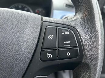 Hyundai i10 1.0 SE Euro 5 5dr