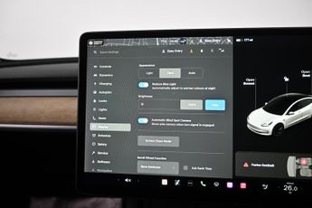 Tesla Model 3 (Dual Motor) Long Range Auto 4WDE 4dr