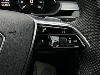 Audi E-Tron S LINE 50 QUATTRO