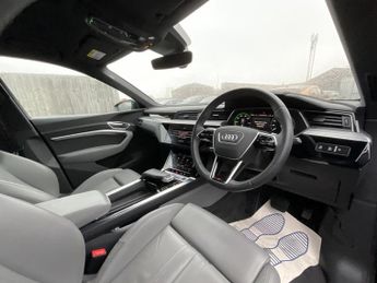 Audi E-Tron S LINE 50 QUATTRO