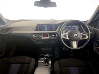 BMW 2 Series Gran Coupe 2.0 M235i Saloon 4dr Petrol Auto xDrive Euro 6 (s/s) (306 ps)