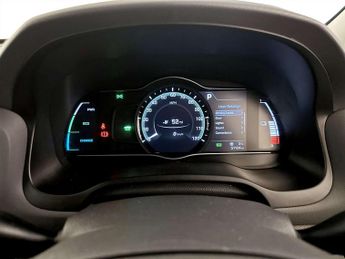 Hyundai IONIQ 28kWh Premium Hatchback 5dr Electric Auto (120 ps)