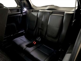 Land Rover Discovery Sport 2.0 TD4 Landmark SUV 5dr Diesel Auto 4WD Euro 6 (s/s) (180 ps)