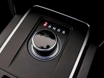 Land Rover Discovery Sport 2.0 TD4 Landmark SUV 5dr Diesel Auto 4WD Euro 6 (s/s) (180 ps)