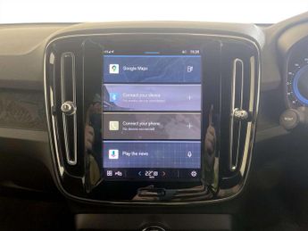 Volvo XC40 Recharge 69kWh Core SUV 5dr Electric Auto (231 ps)