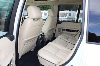 Land Rover Range Rover 4.4 TD V8 Vogue Auto 4WD Euro 5 5dr