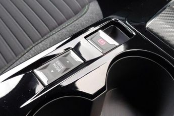 Peugeot E-2008 50kWh Active Auto 5dr (7kW Charger)