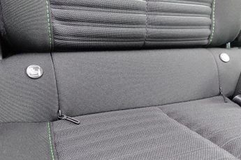 Peugeot E-2008 50kWh Active Auto 5dr (7kW Charger)