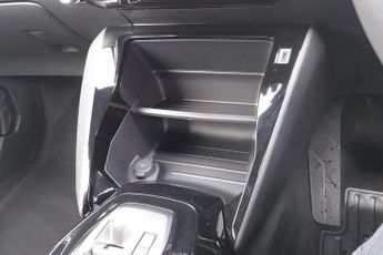 Peugeot E-2008 50kWh Active Auto 5dr (7kW Charger)