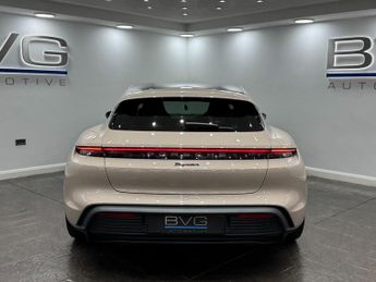 Porsche Taycan Performance Plus 93.4kWh Sport Turismo Auto RWD 5dr (11kW Charge