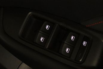 MG MG ZS 72.6kWh Trophy Long Range Auto 5dr