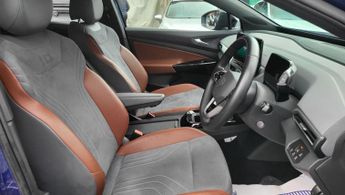 Volkswagen ID.4 Pro Performance 77kWh 1ST Edition Auto 5dr